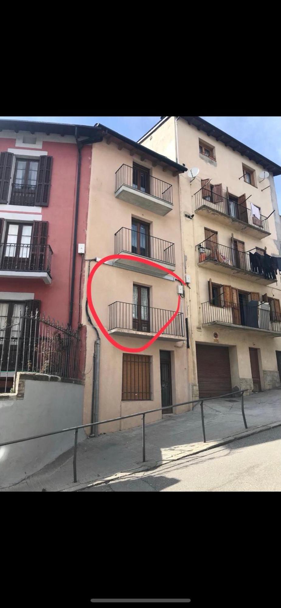 Puigcerda Centro. Acogedor Apartament En El Pueblo Exterior photo